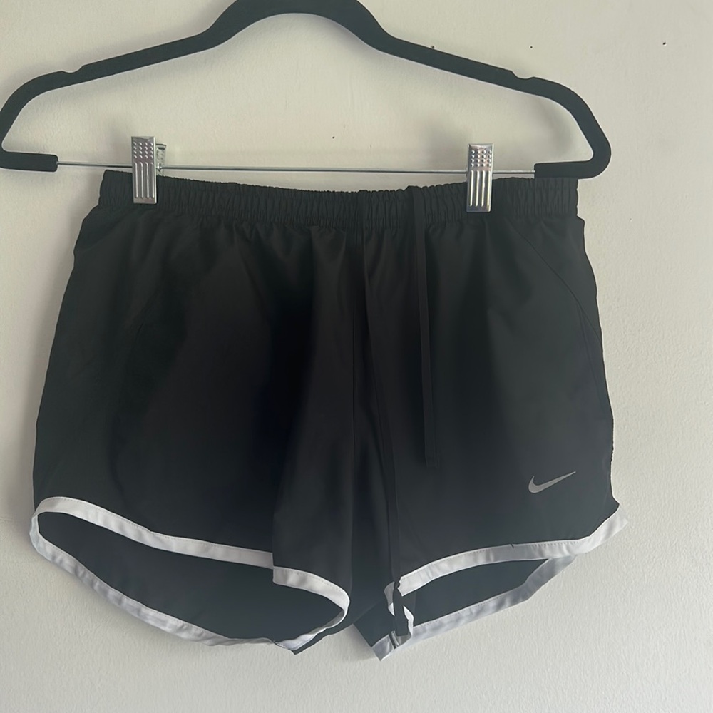 black nike running shorts